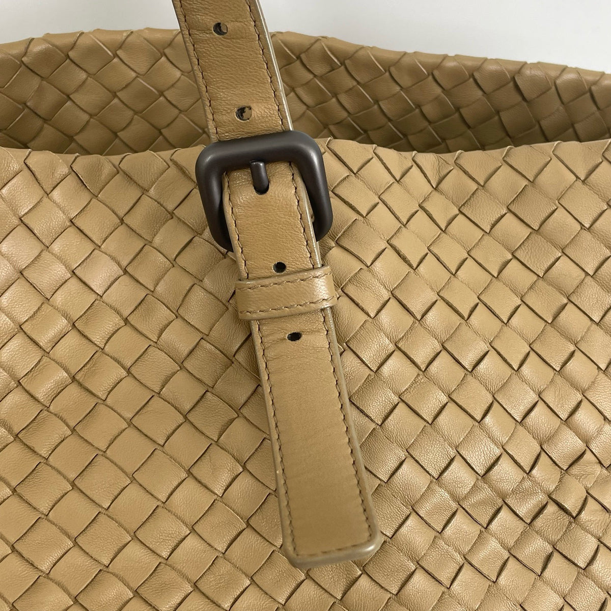 Bottega Veneta - Other - Leather - Brown - (large)