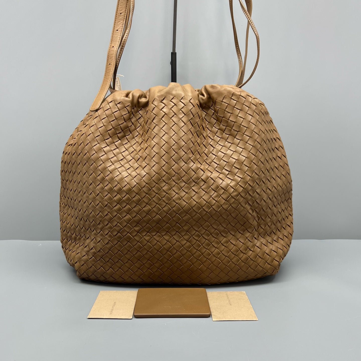 Bottega Veneta - Other - Leather - Brown - (Medium)
