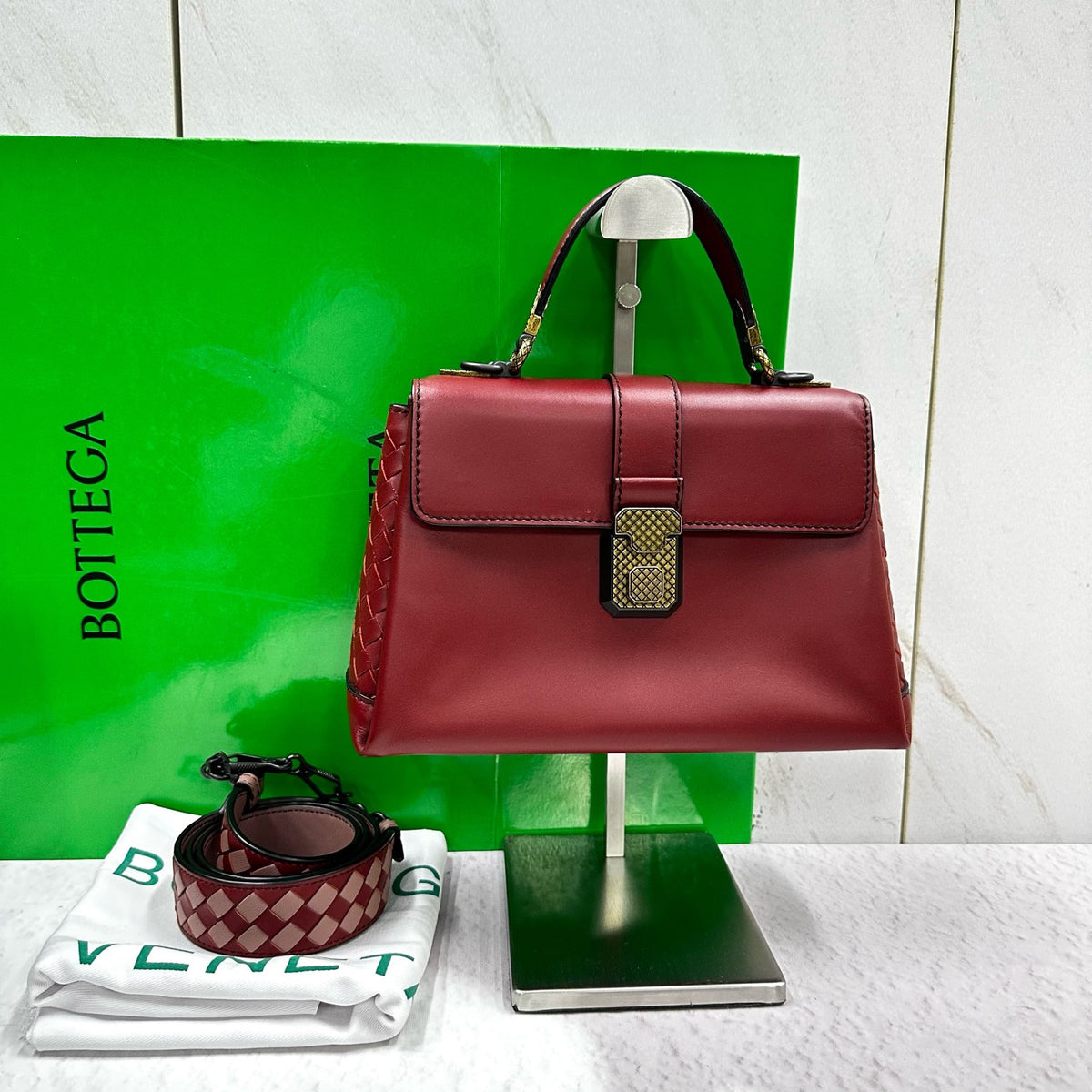 Bottega Veneta - Other - Leather - Burgundy