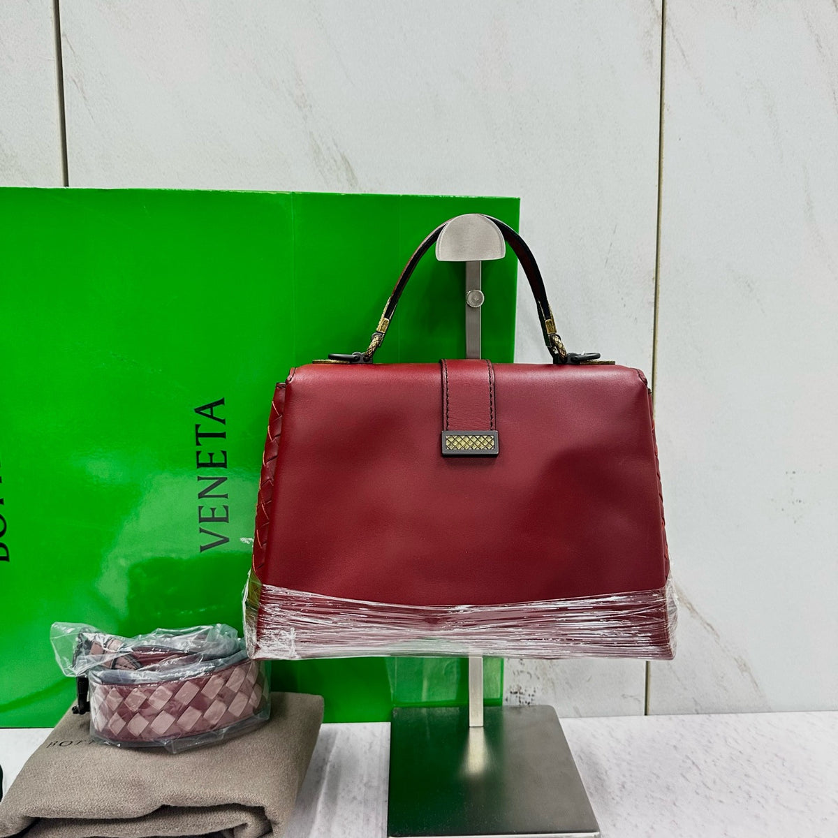 Bottega Veneta - Other - Leather - Burgundy