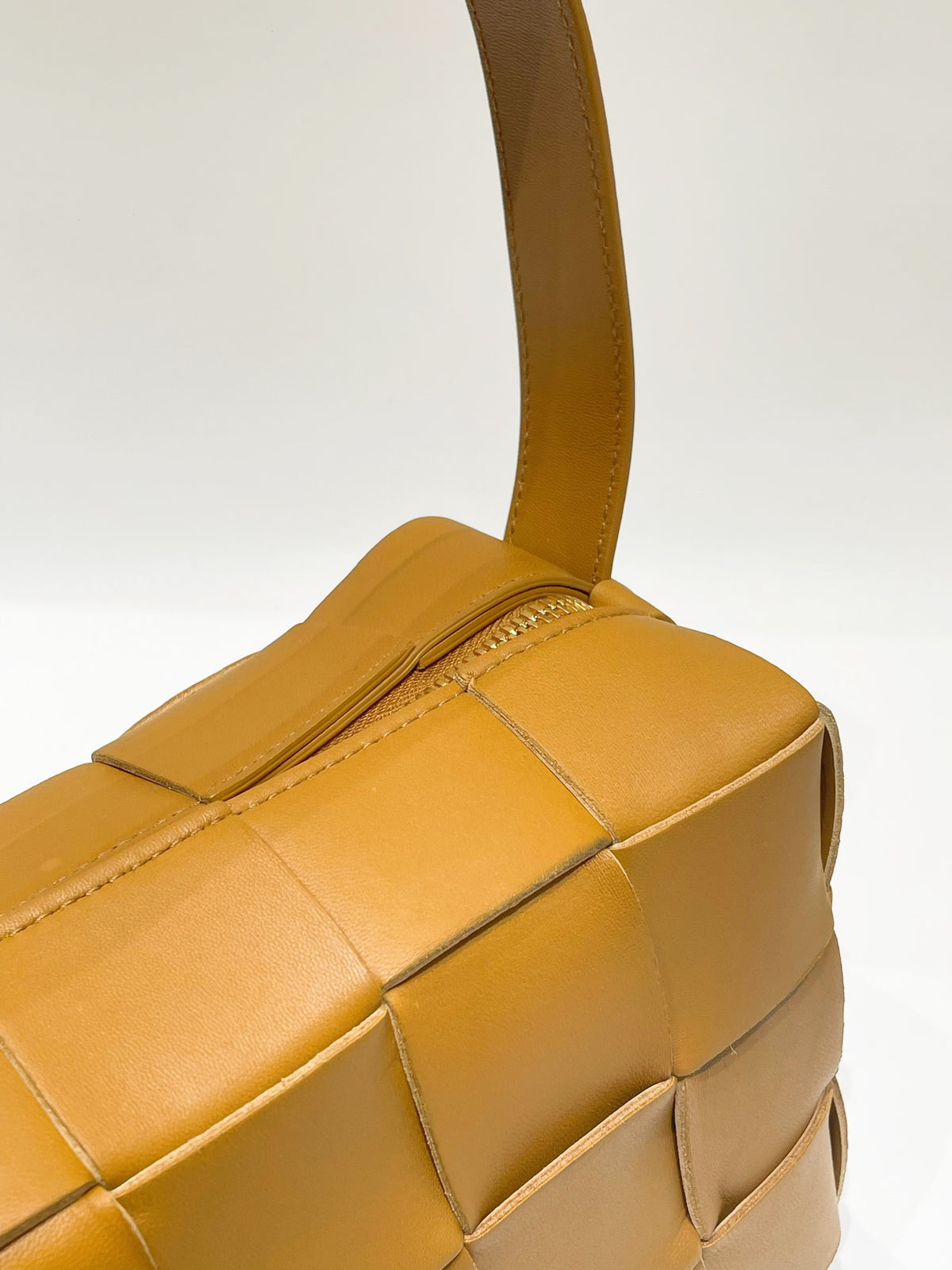 Bottega Veneta - Other - Leather - Camel