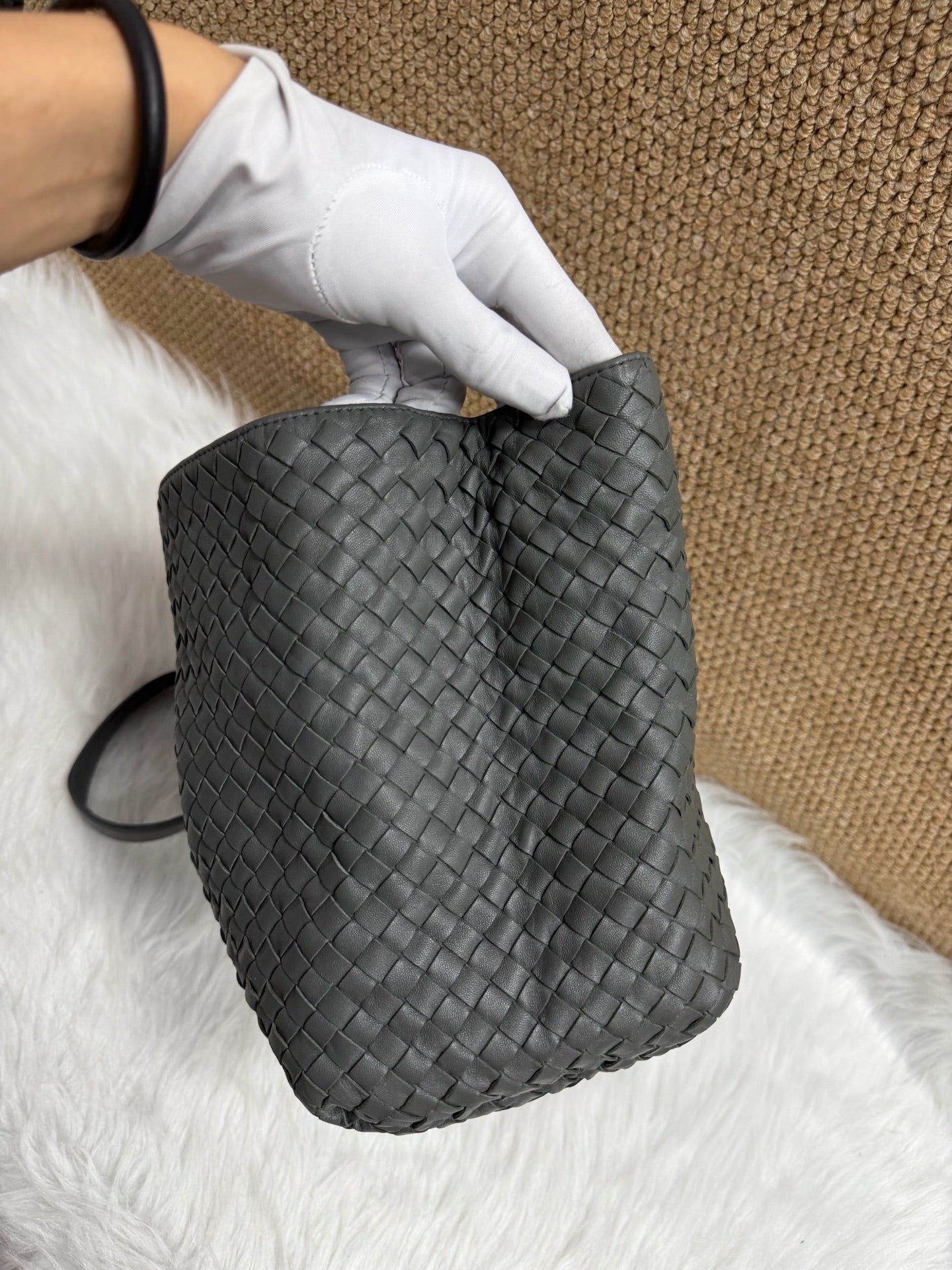 Bottega Veneta - Other - Leather - Grey - (large)