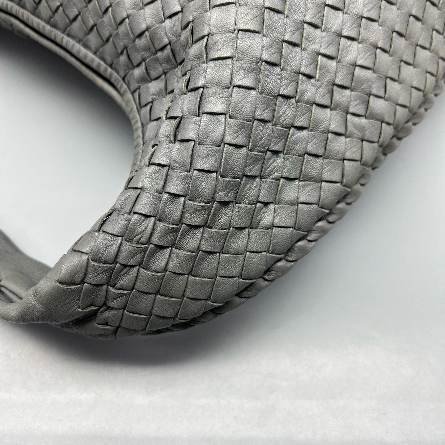 Bottega Veneta - Other - Leather - Grey - (large)
