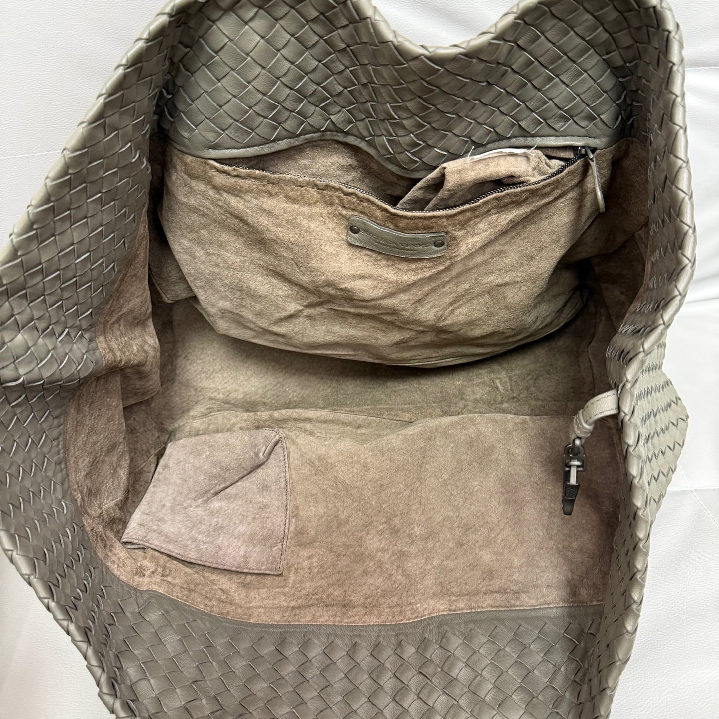 Bottega Veneta - Other - Leather - Grey - (large)