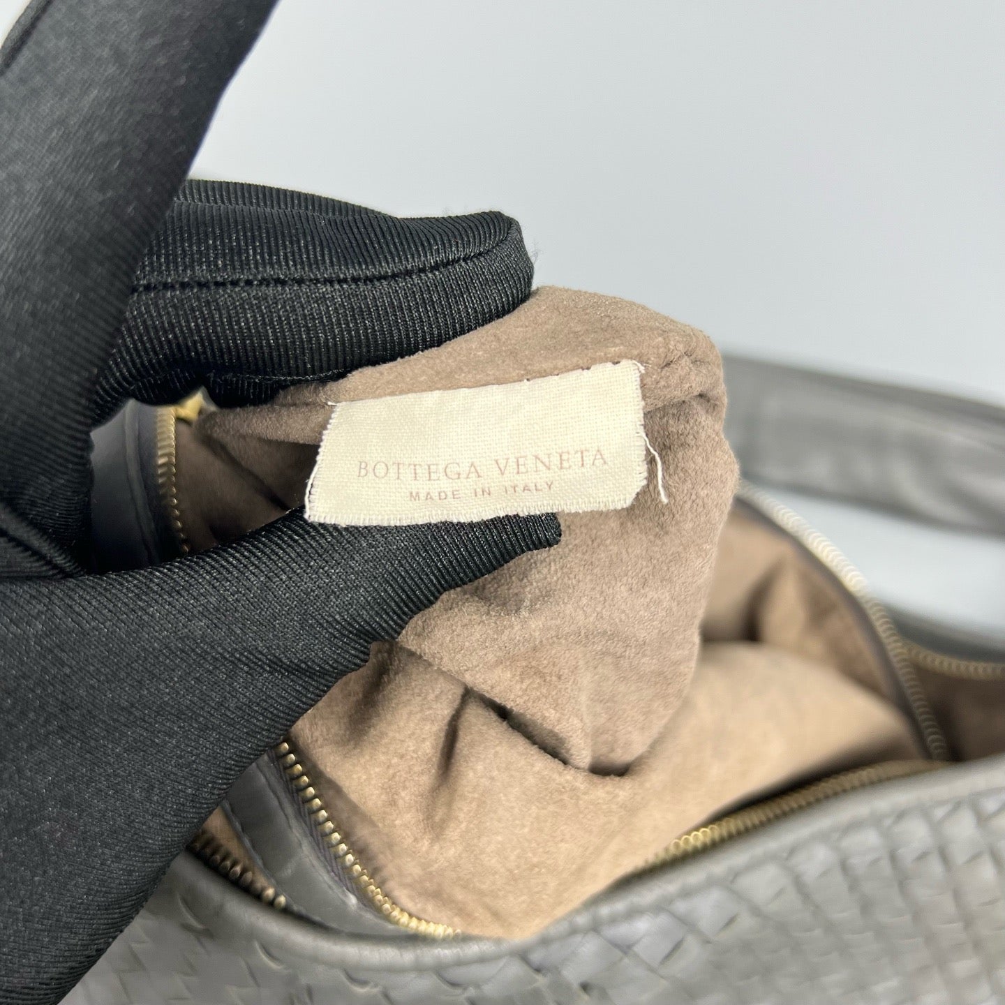 Bottega Veneta - Other - Leather - Grey - (large)