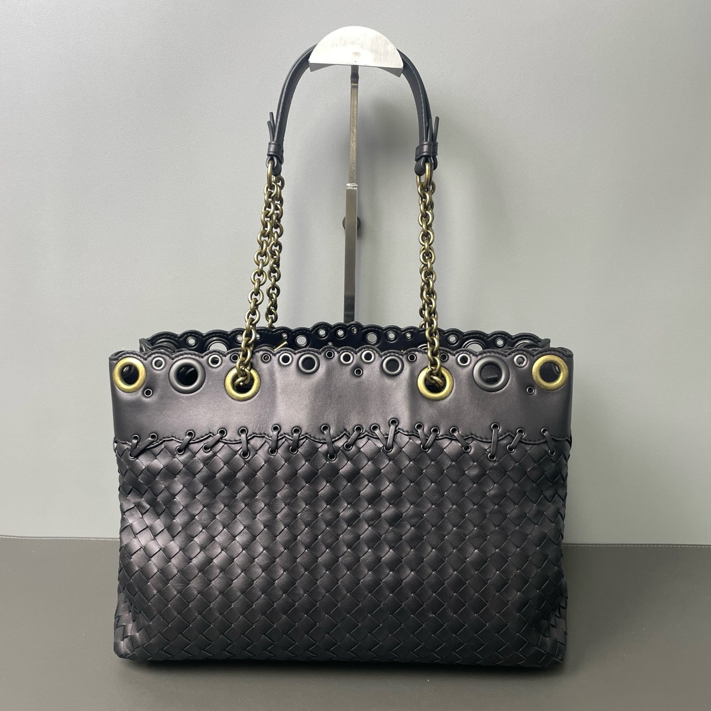 Bottega Veneta - Other - Leather - Grey - (medium)