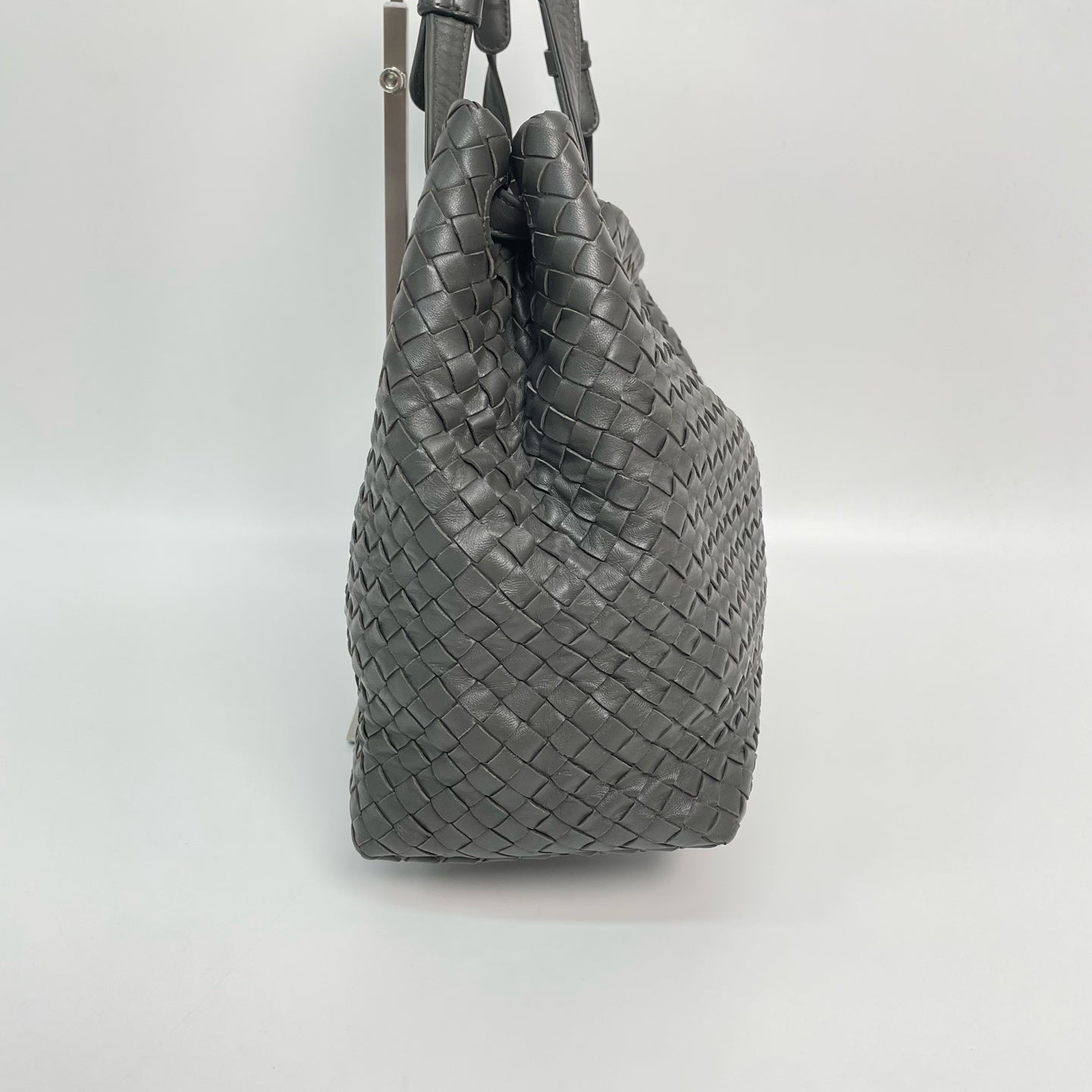 Bottega Veneta - Other - Leather - Grey - (medium)
