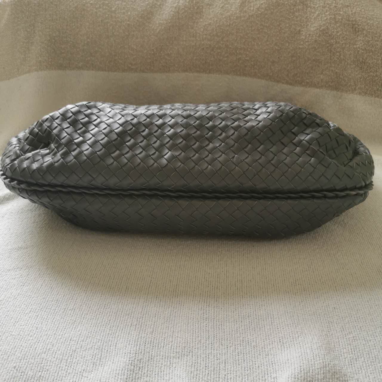 Bottega Veneta - Other - Leather - Grey - (medium)