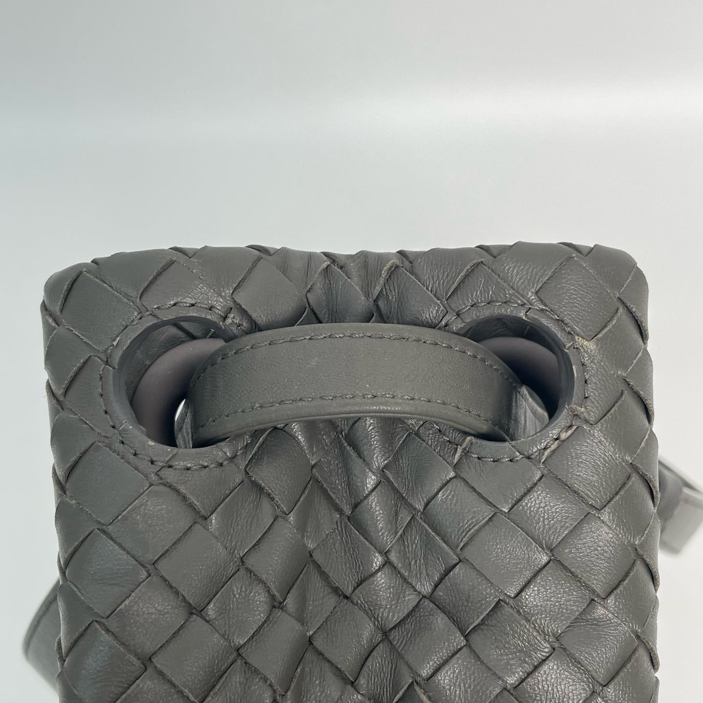 Bottega Veneta - Other - Leather - Grey - (medium)