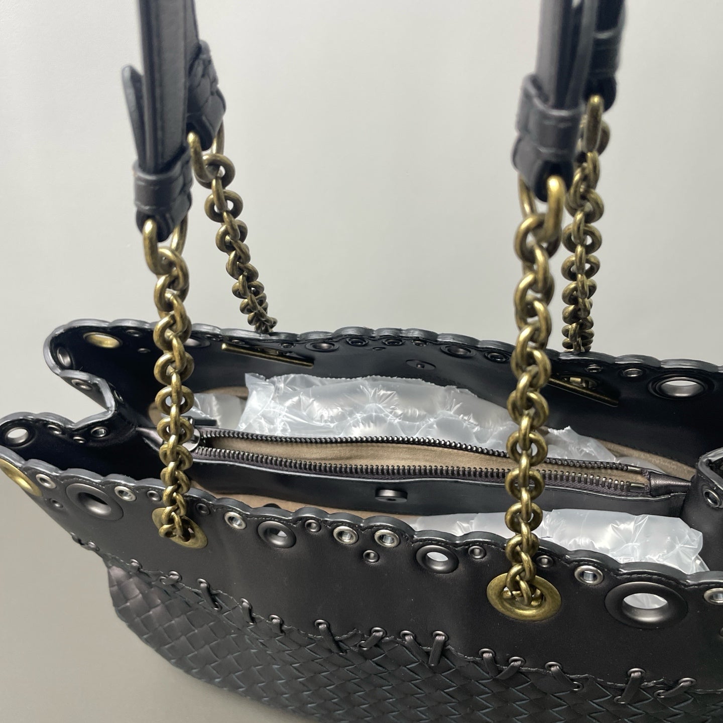 Bottega Veneta - Other - Leather - Grey - (medium)
