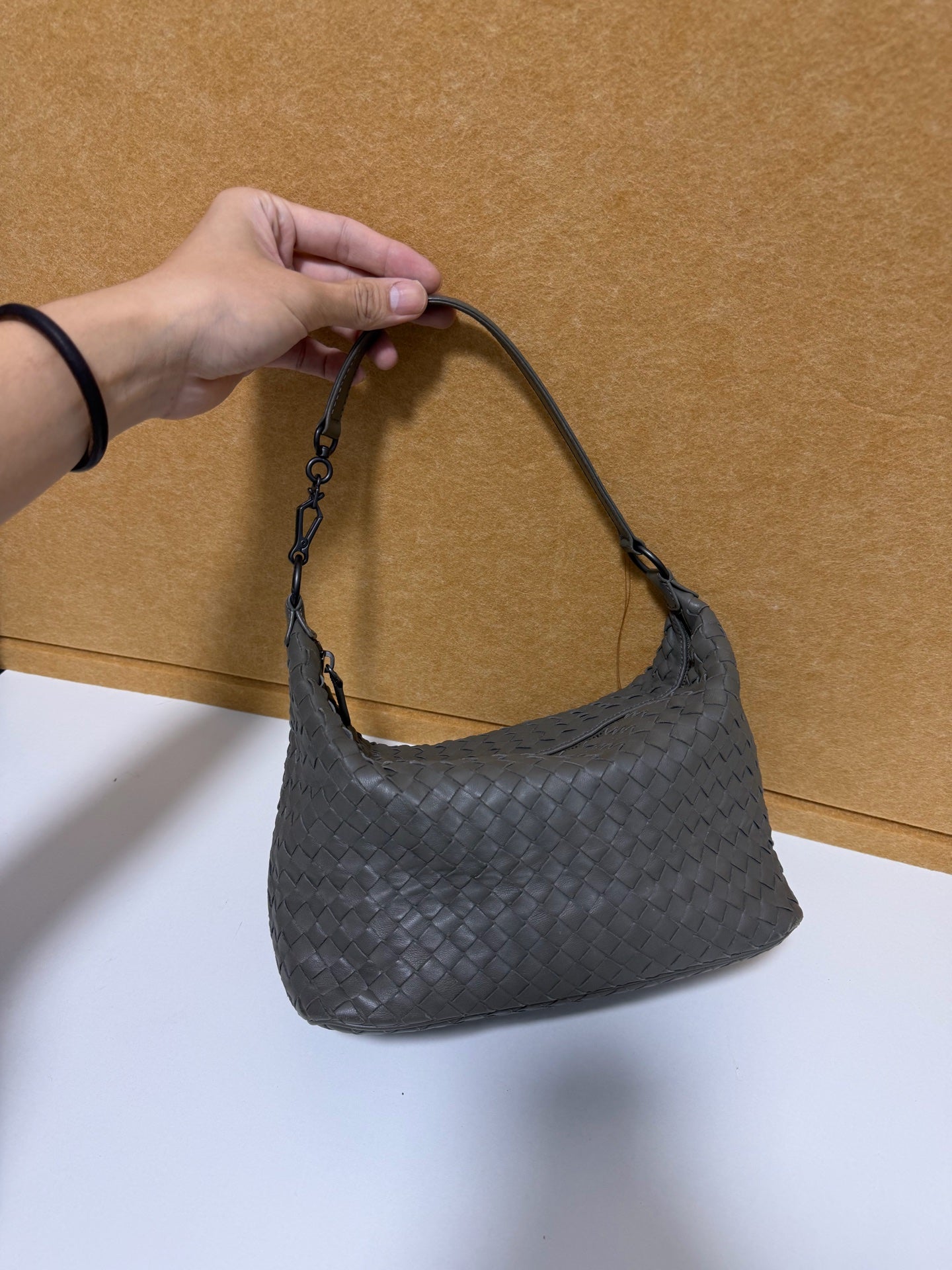 Bottega Veneta - Other - Leather - Grey - (Small)