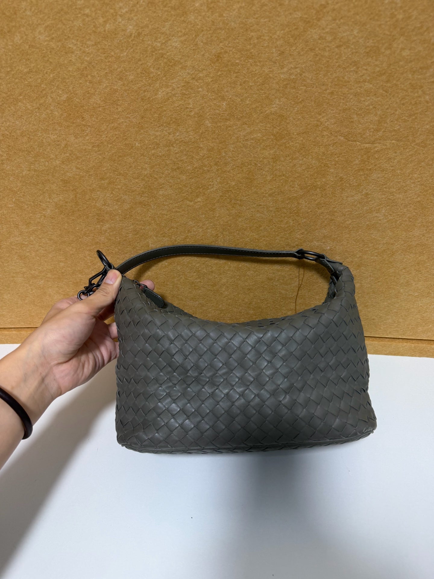 Bottega Veneta - Other - Leather - Grey - (Small)