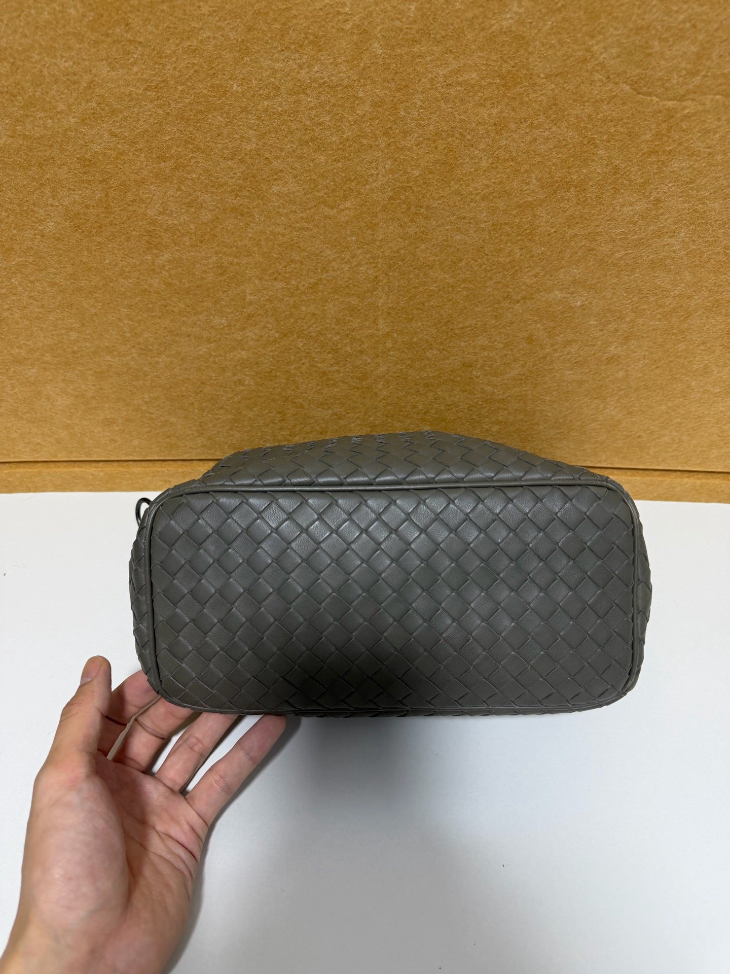 Bottega Veneta - Other - Leather - Grey - (Small)