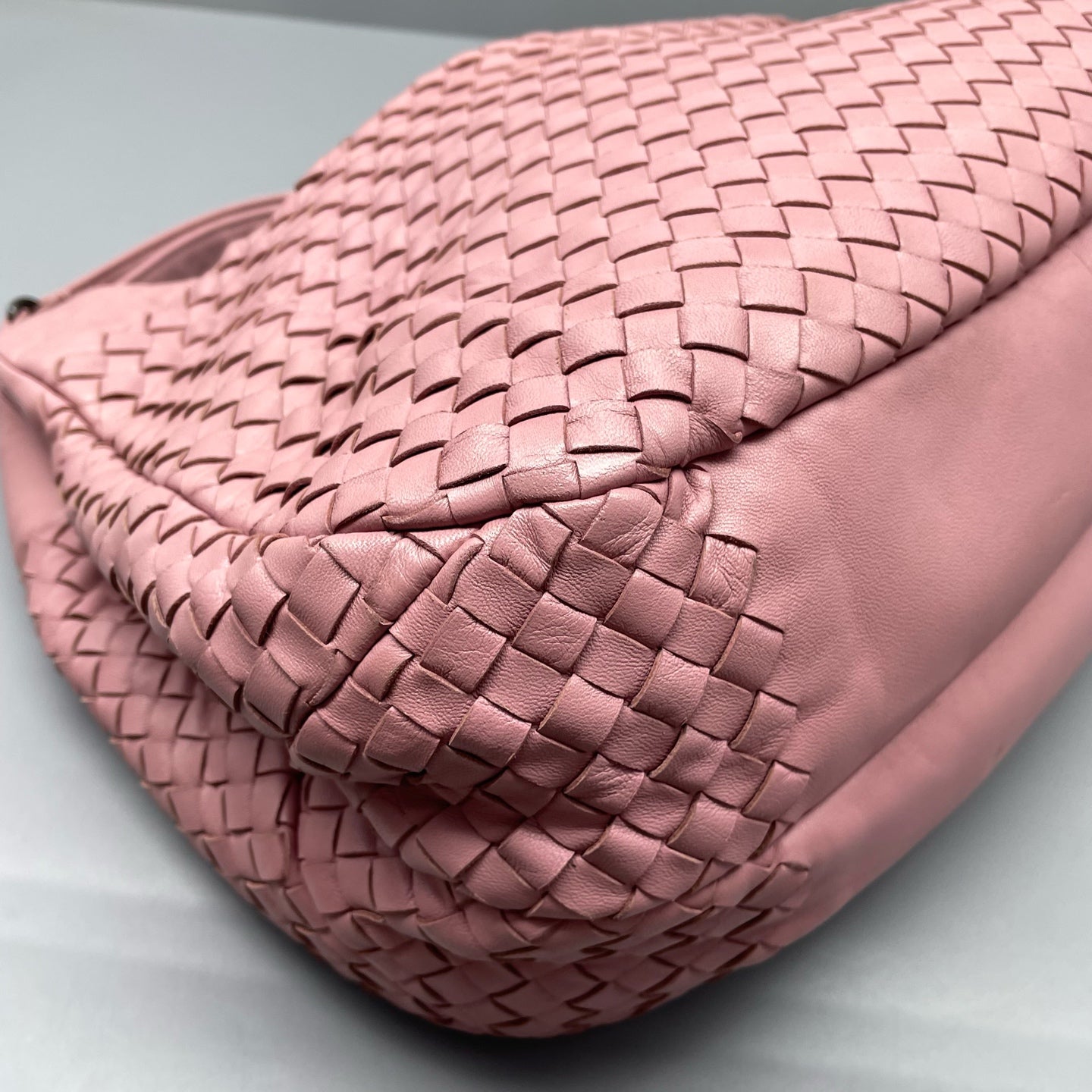 Bottega Veneta - Other - Leather - Pink - (medium)