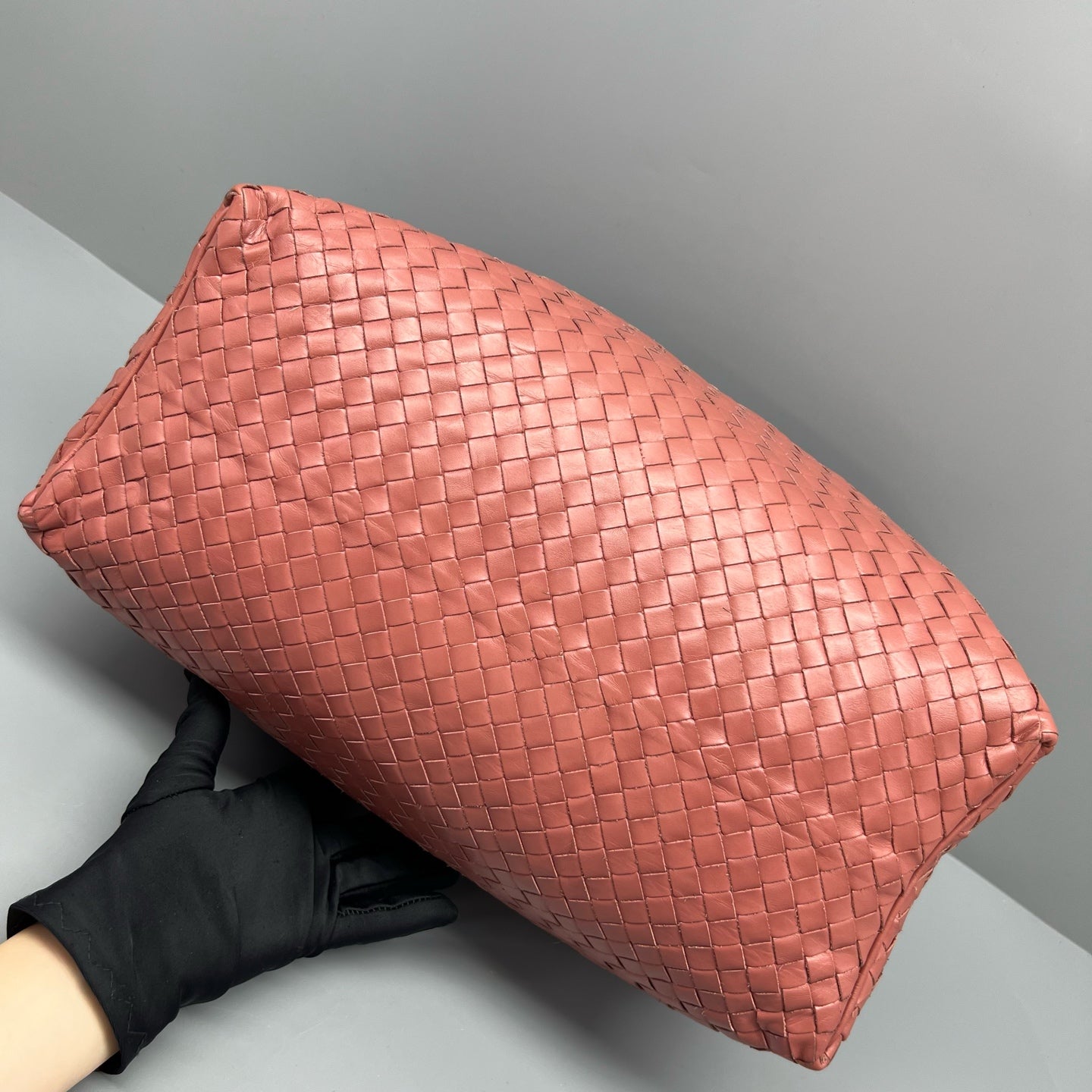 Bottega Veneta - Other - Leather - Pink - (medium)