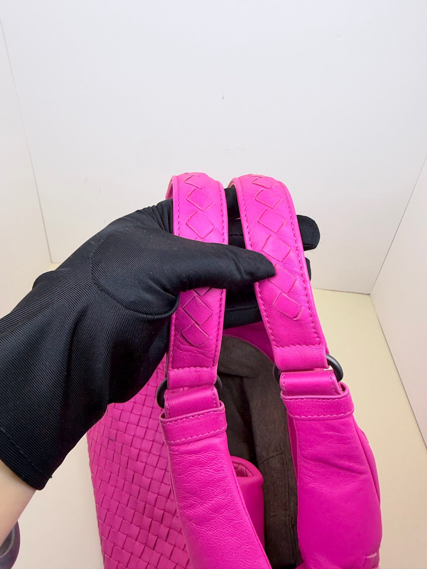 Bottega Veneta - Other - Leather - Pink - (medium)