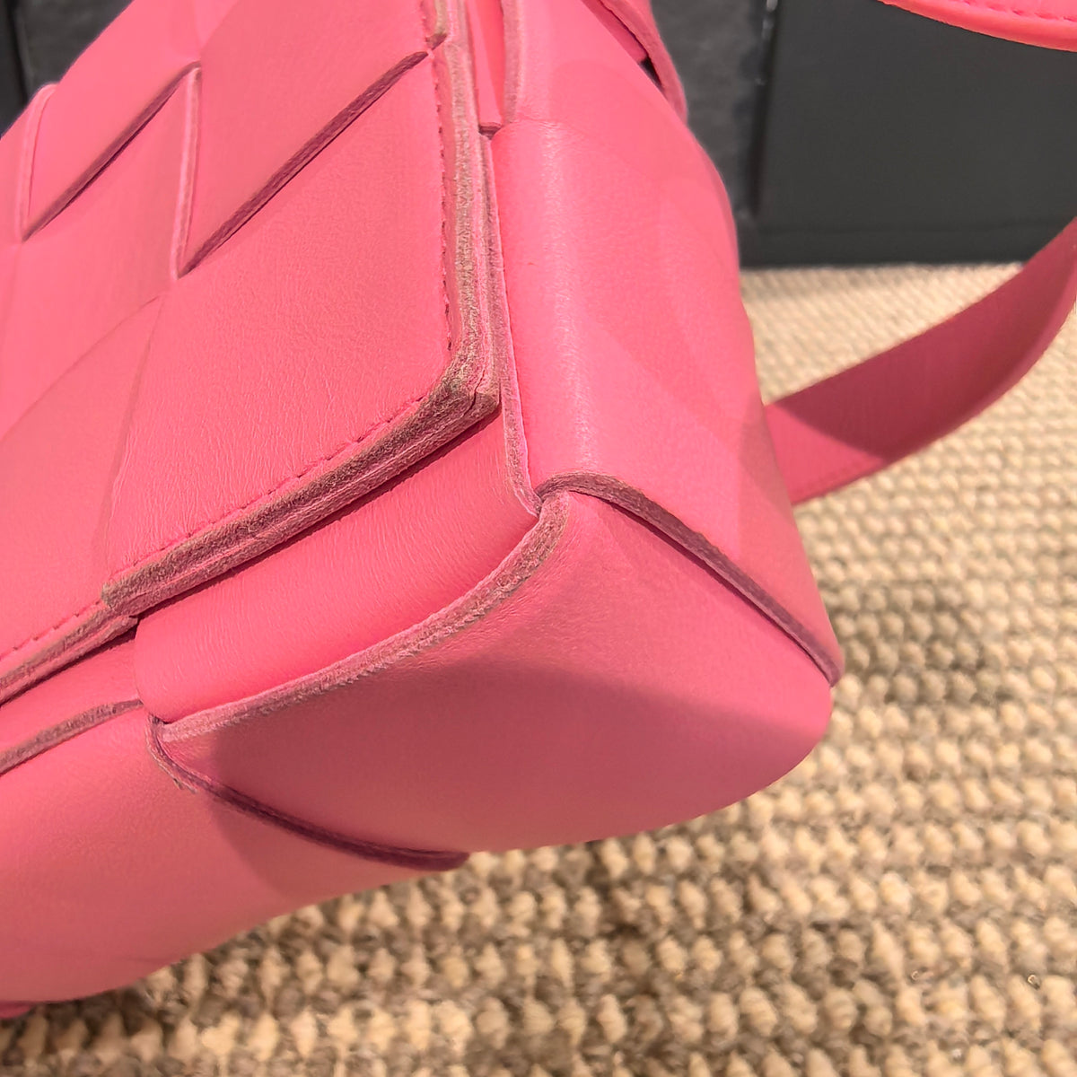 Bottega Veneta - Other - Leather - Pink - (medium)
