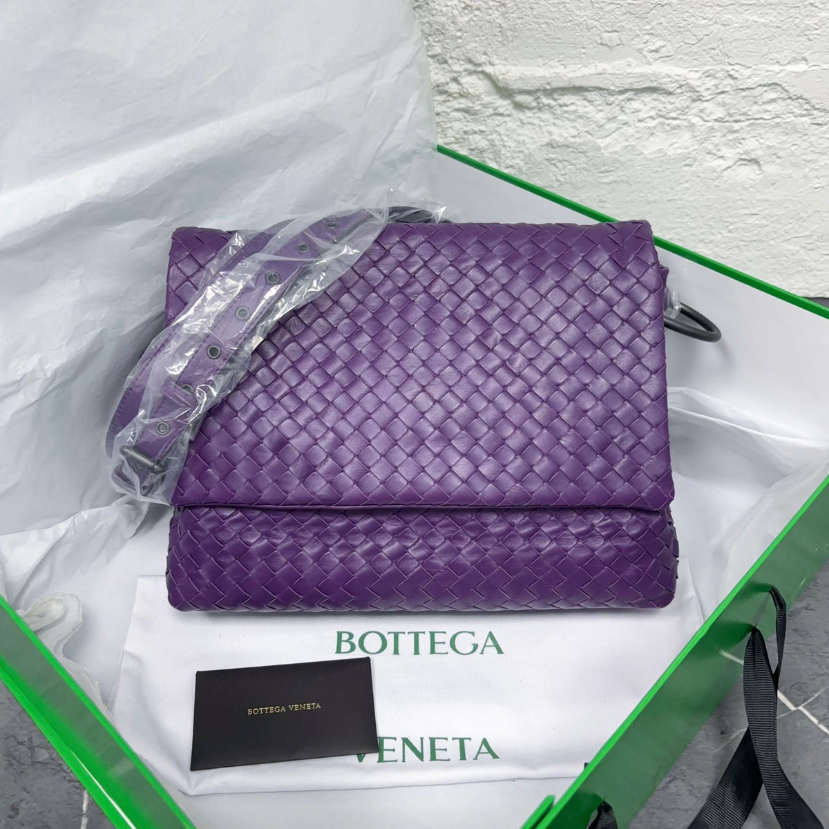 Bottega Veneta - Other - Leather - Purple