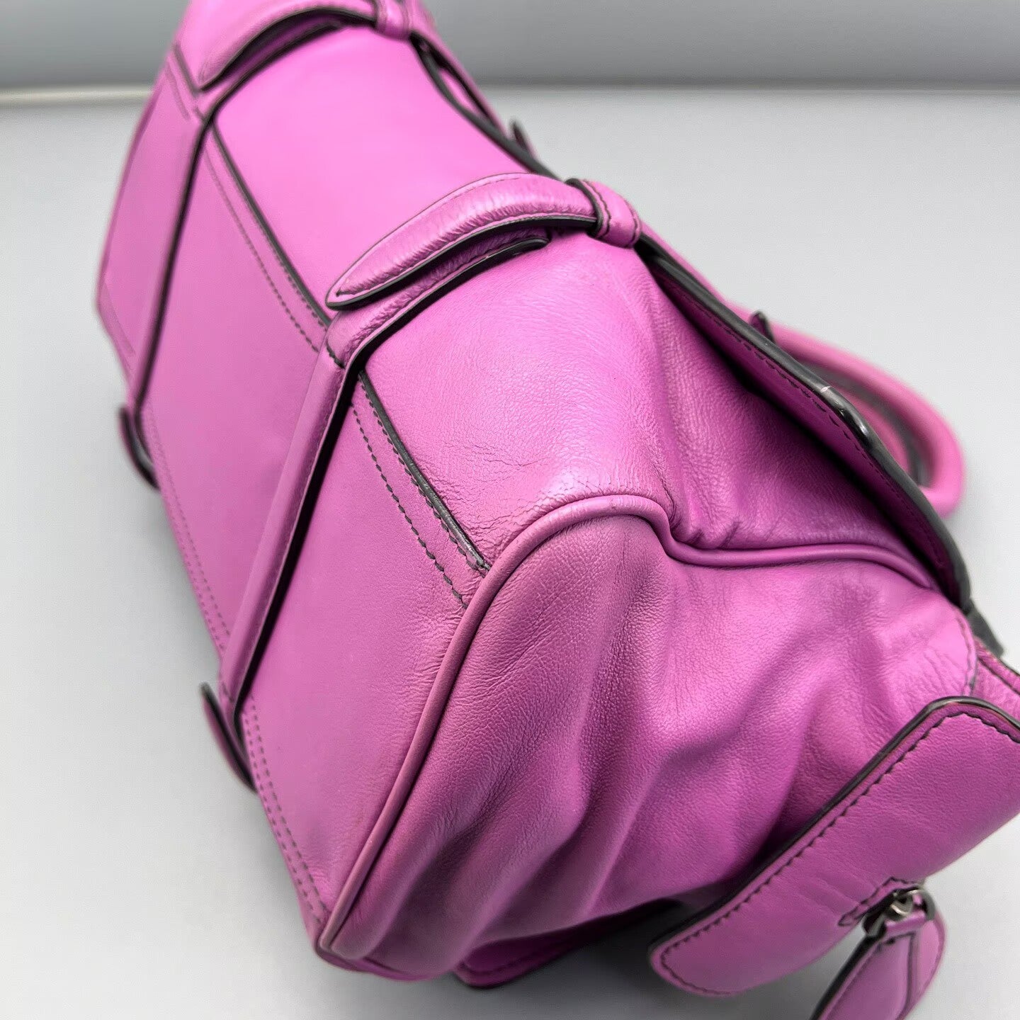 Bottega Veneta - Other - Leather - Purple - (medium)