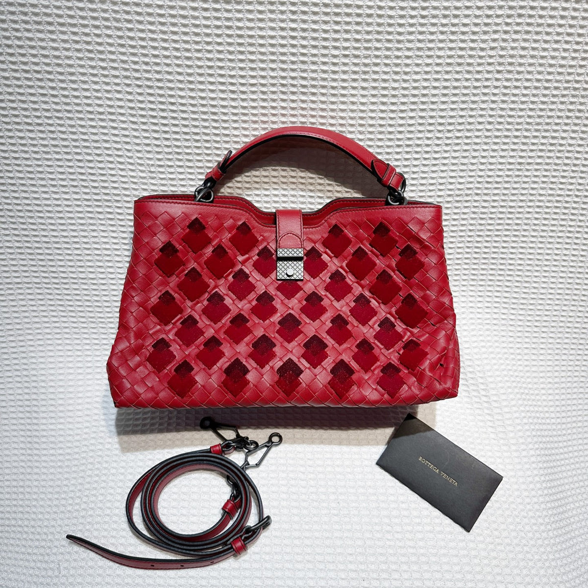 Bottega Veneta - Other - Leather - Red - (medium)