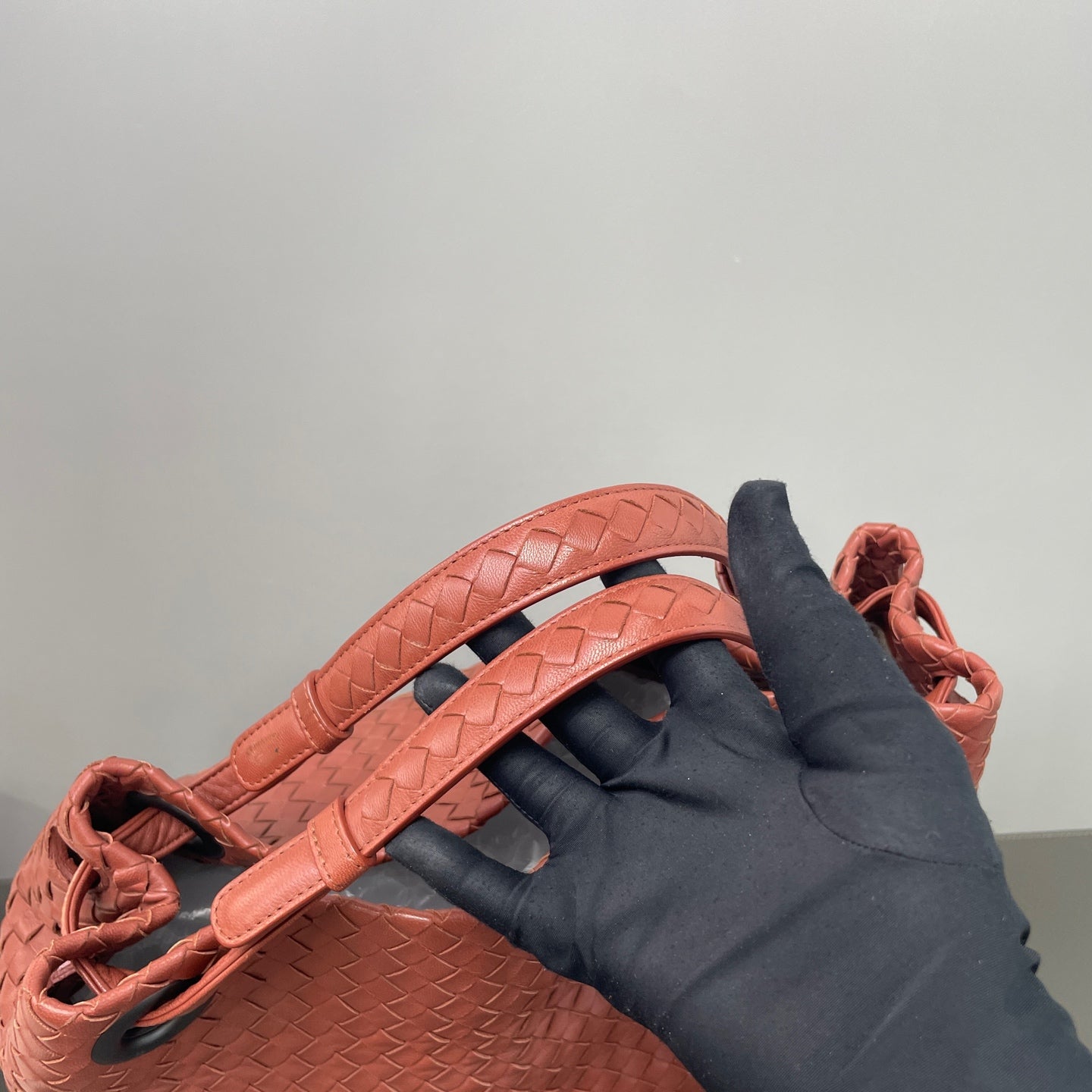 Bottega Veneta - Other - Leather - Red - (medium)