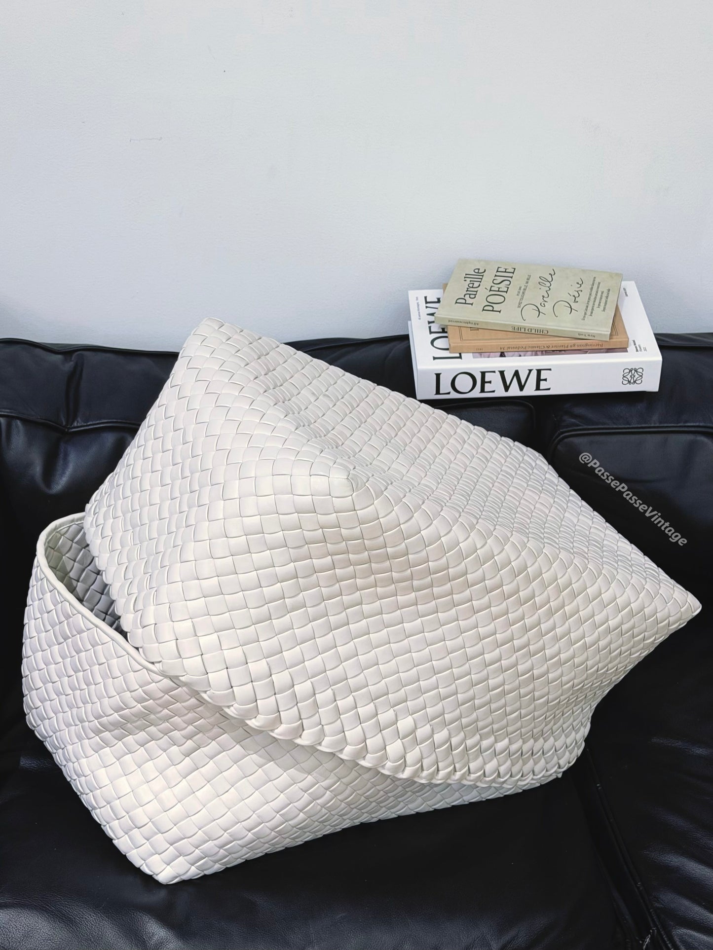 Bottega Veneta - Other - Leather - White - (extra-large)