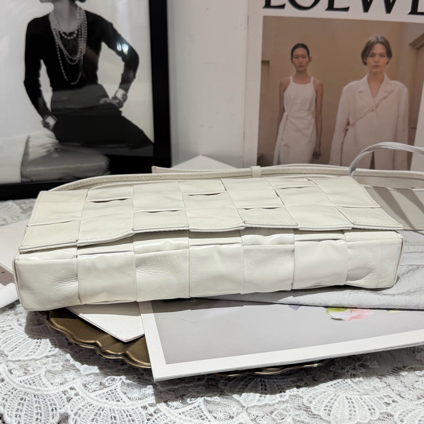 Bottega Veneta - Other - Leather - White - (medium)