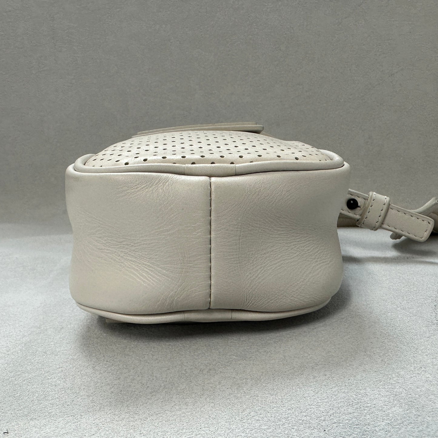 Bottega Veneta - Other - Leather - White - (small)