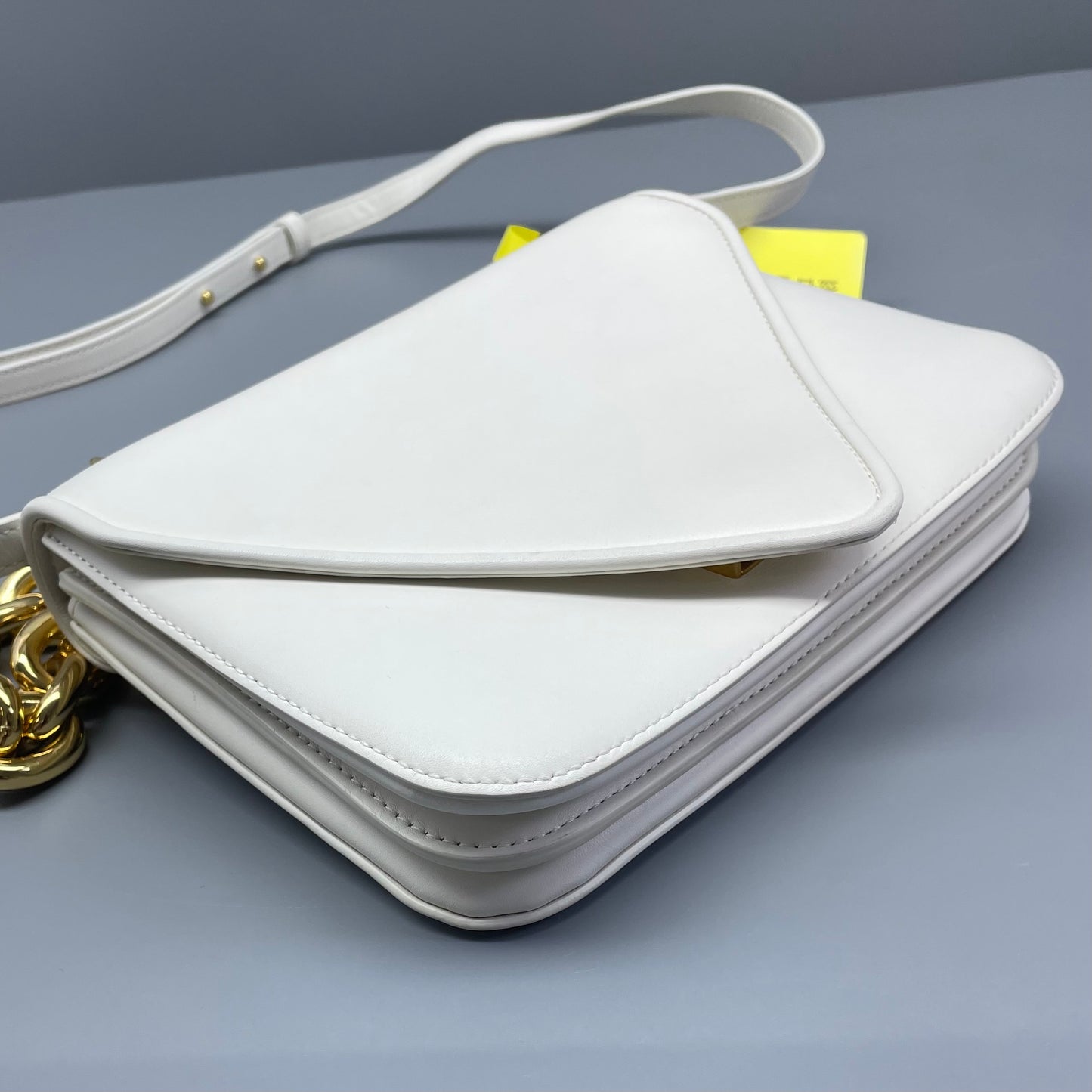 Bottega Veneta - Other - Leather - White - (Small)