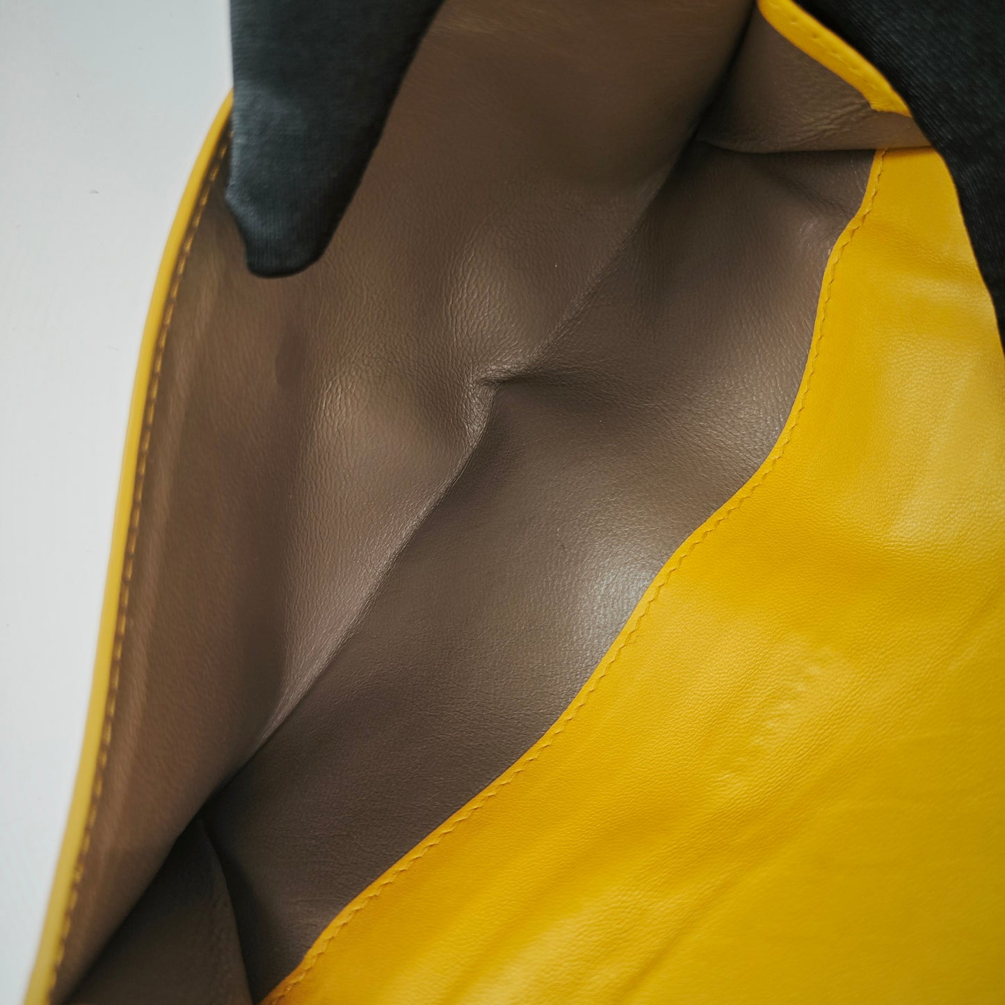 Bottega Veneta - Other - Leather - Yellow