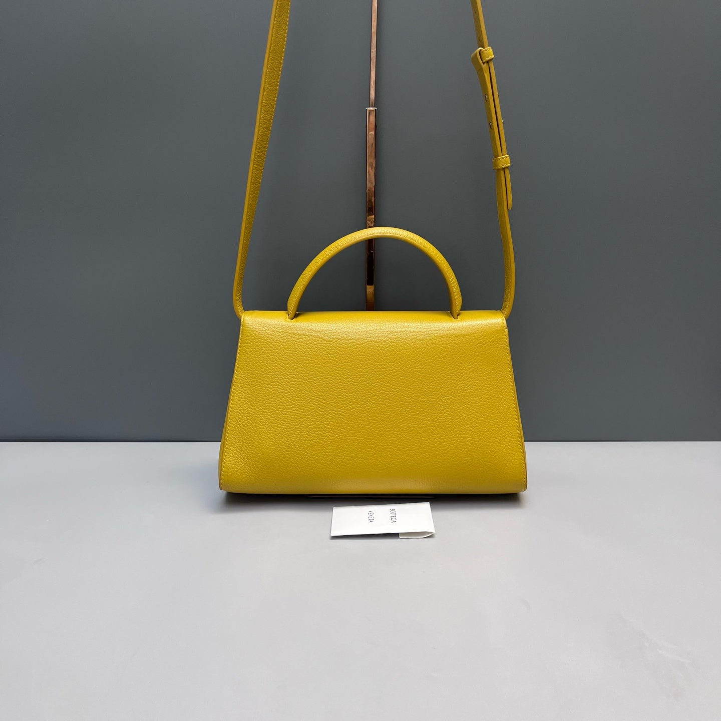 Bottega Veneta - Other - Leather - Yellow - (medium)