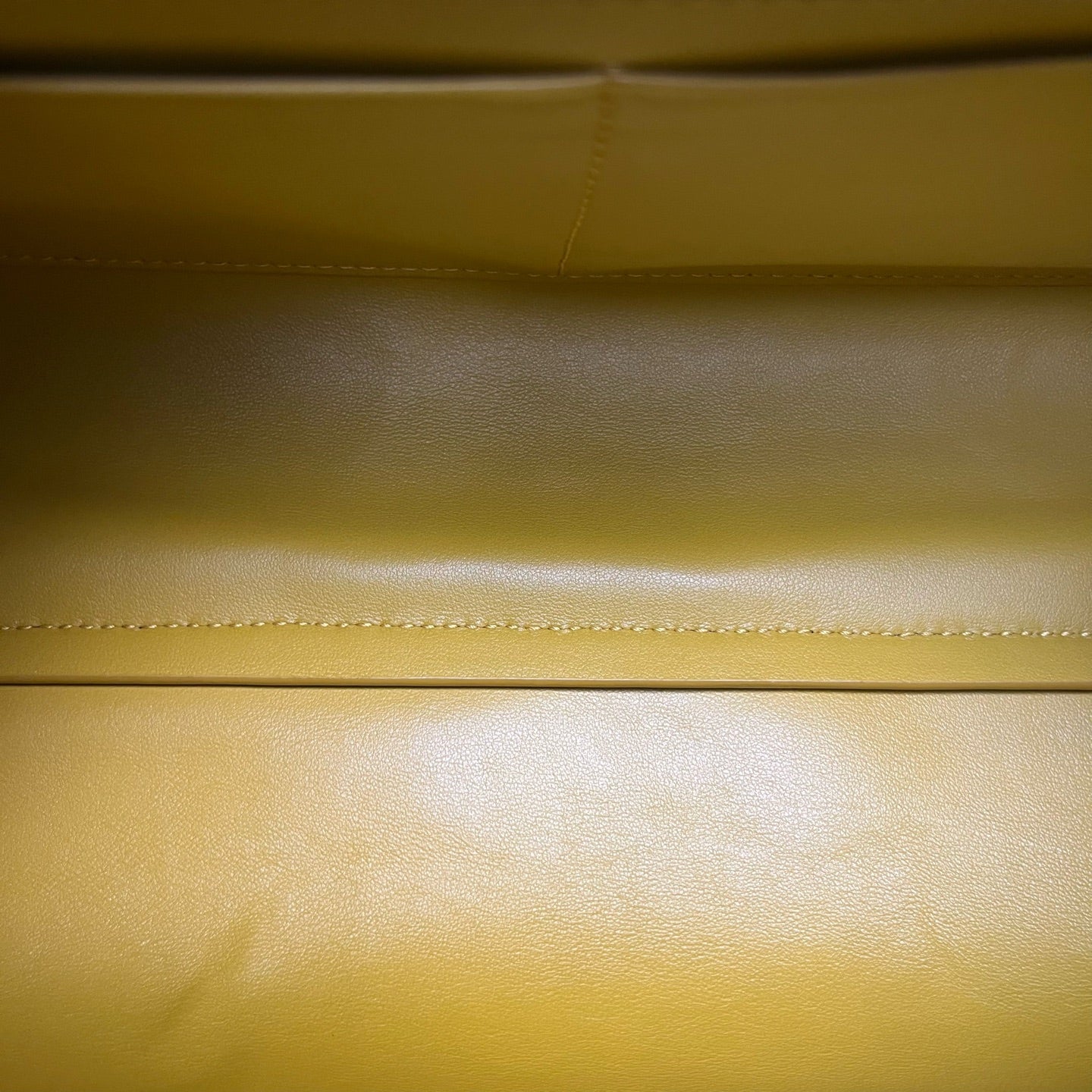 Bottega Veneta - Other - Leather - Yellow - (medium)