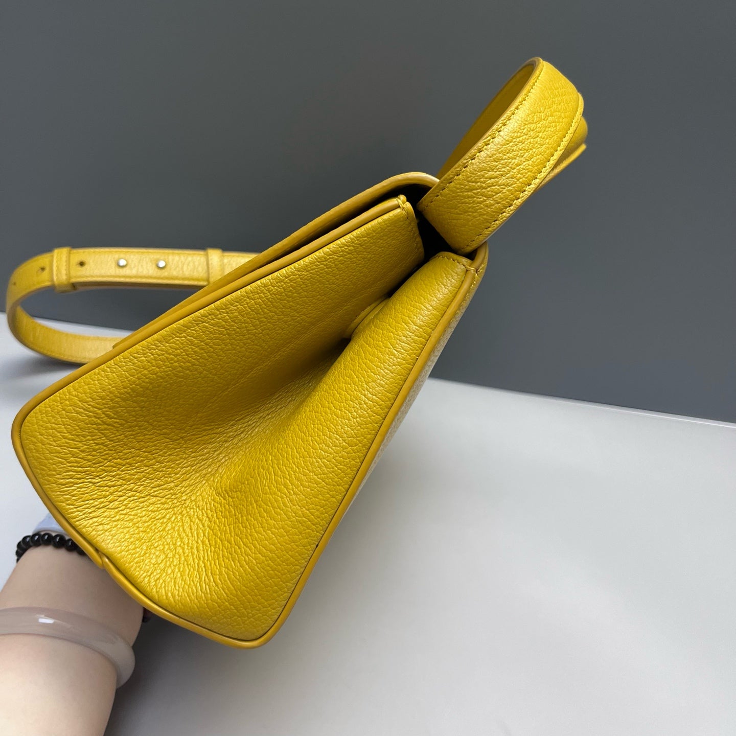 Bottega Veneta - Other - Leather - Yellow - (medium)