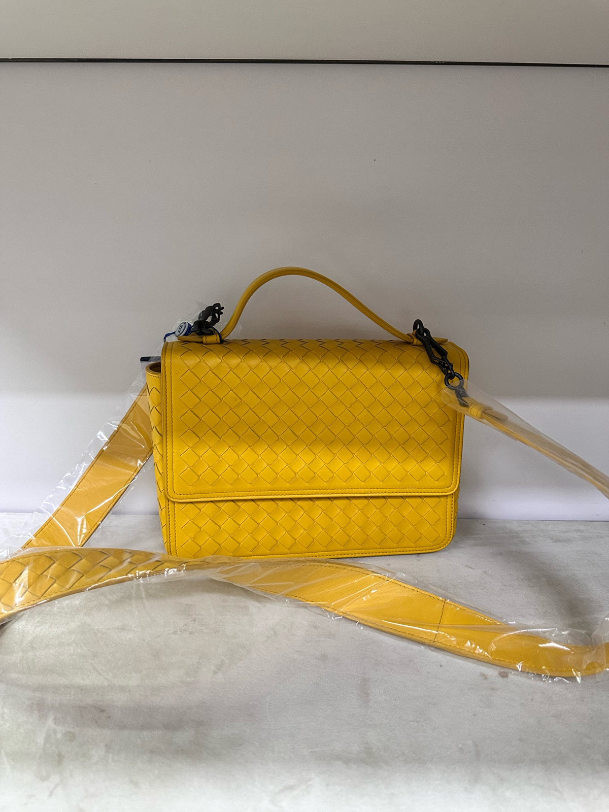 Bottega Veneta - Other - Leather - Yellow - (small)