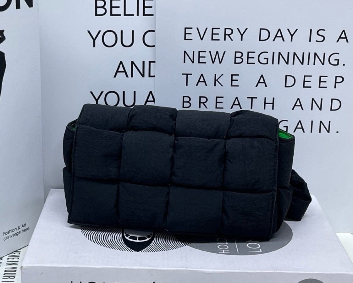 Bottega Veneta - Other - Synthetic - Black - (small)