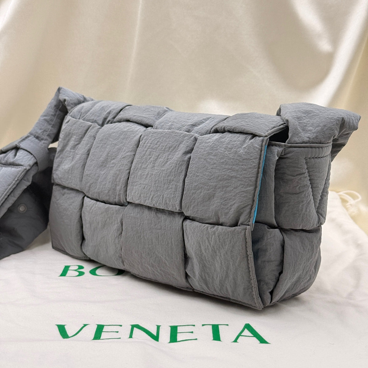 Bottega Veneta - Padded Cassette - Cloth - Grey