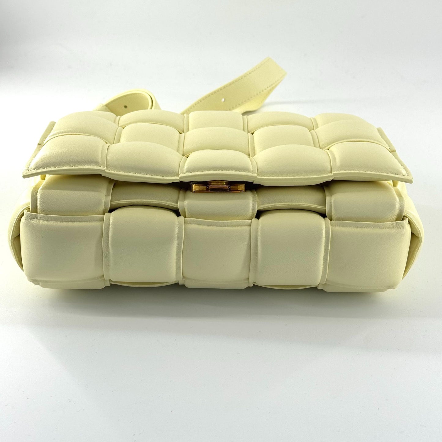 Bottega Veneta - Padded Cassette - Lambskin leather - Cream Yellow - (medium)