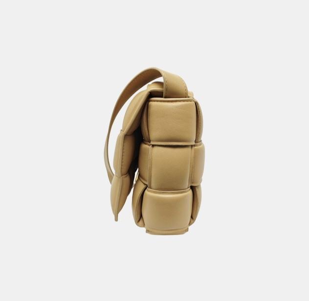 Bottega Veneta - Padded Cassette - Leather - Beige - (medium)