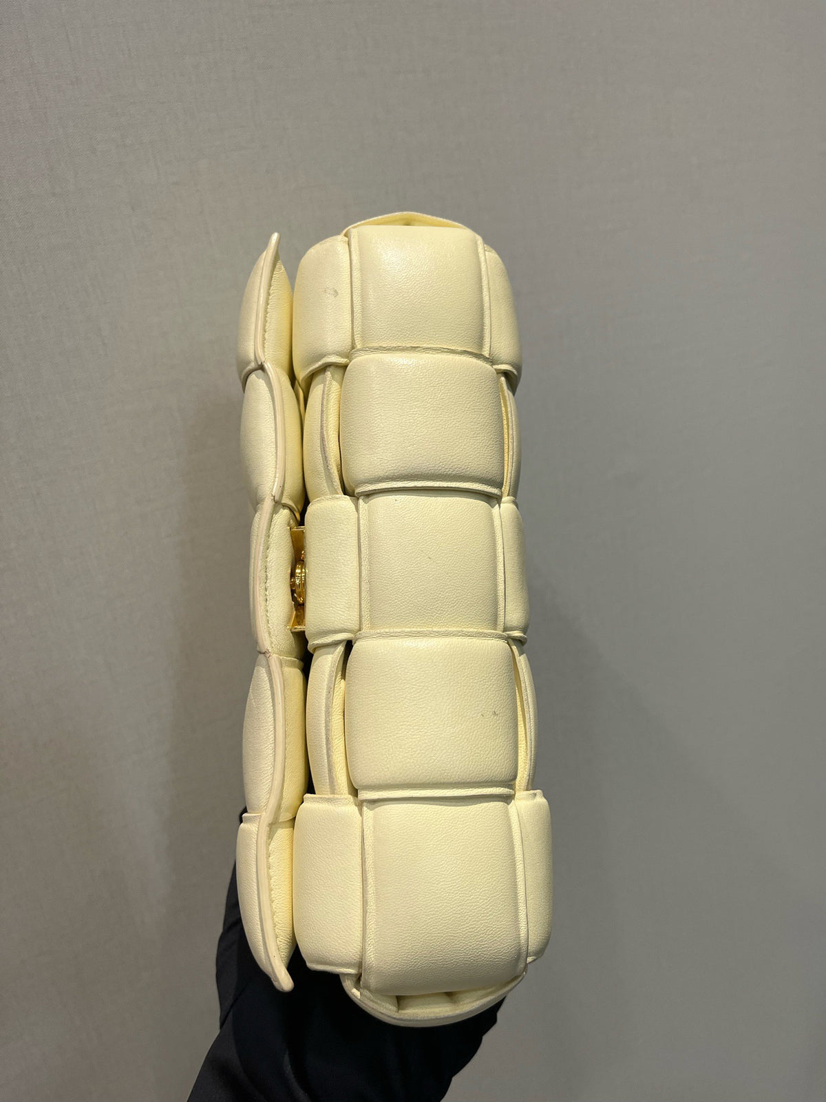 Bottega Veneta - Padded Cassette - Leather - Beige - (medium)