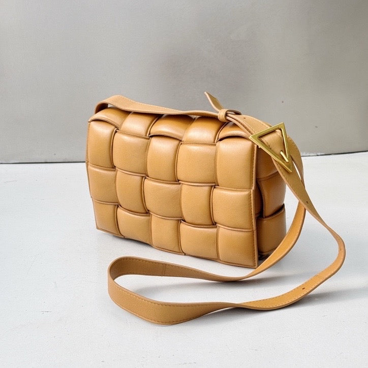 Bottega Veneta - Padded Cassette - Leather - Camel - (medium)