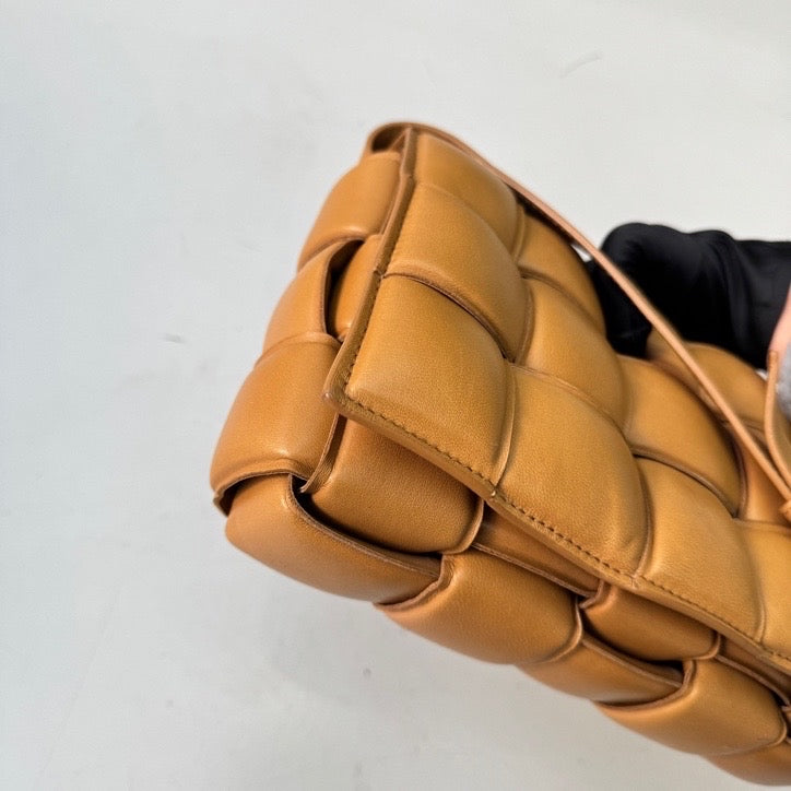Bottega Veneta - Padded Cassette - Leather - Camel - (medium)