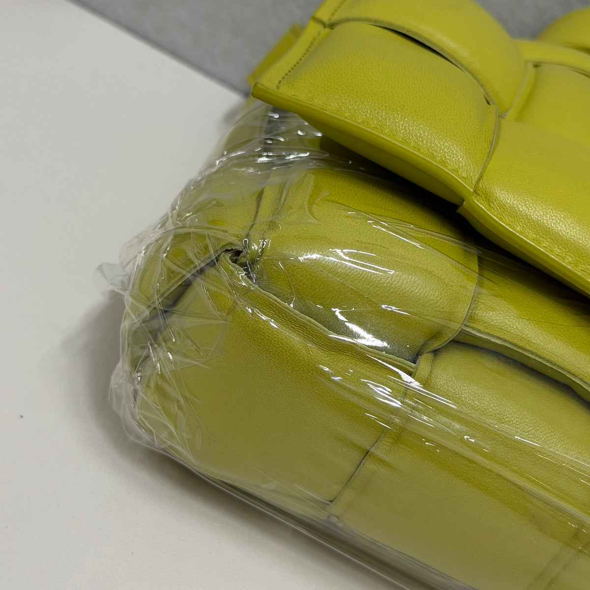Bottega Veneta - Padded Cassette - Leather - Green