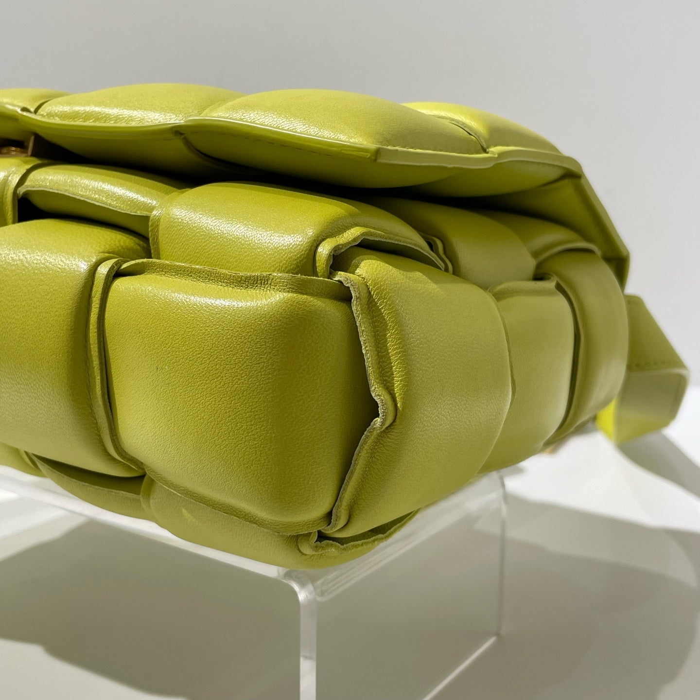 Bottega Veneta - Padded Cassette - Leather - Green - (medium)