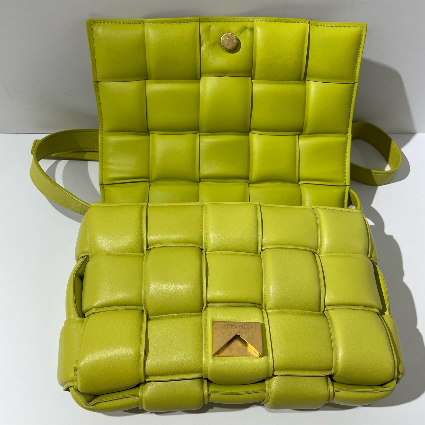 Bottega Veneta - Padded Cassette - Leather - Green - (medium)