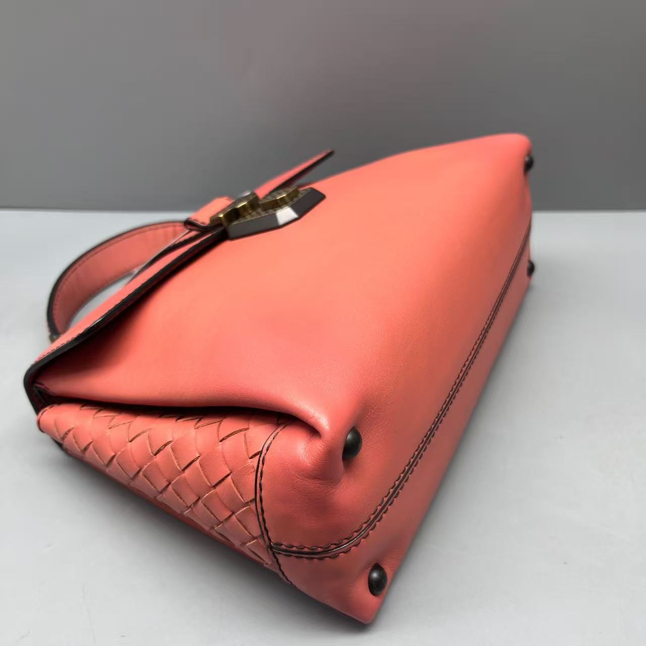 Bottega Veneta - Piazza Messenger Bag - Leather - Coral Pink with Darkened Brass Hardware - (Medium)