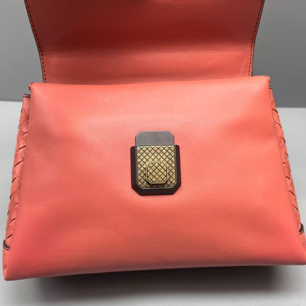 Bottega Veneta - Piazza Messenger Bag - Leather - Coral Pink with Darkened Brass Hardware - (Medium)
