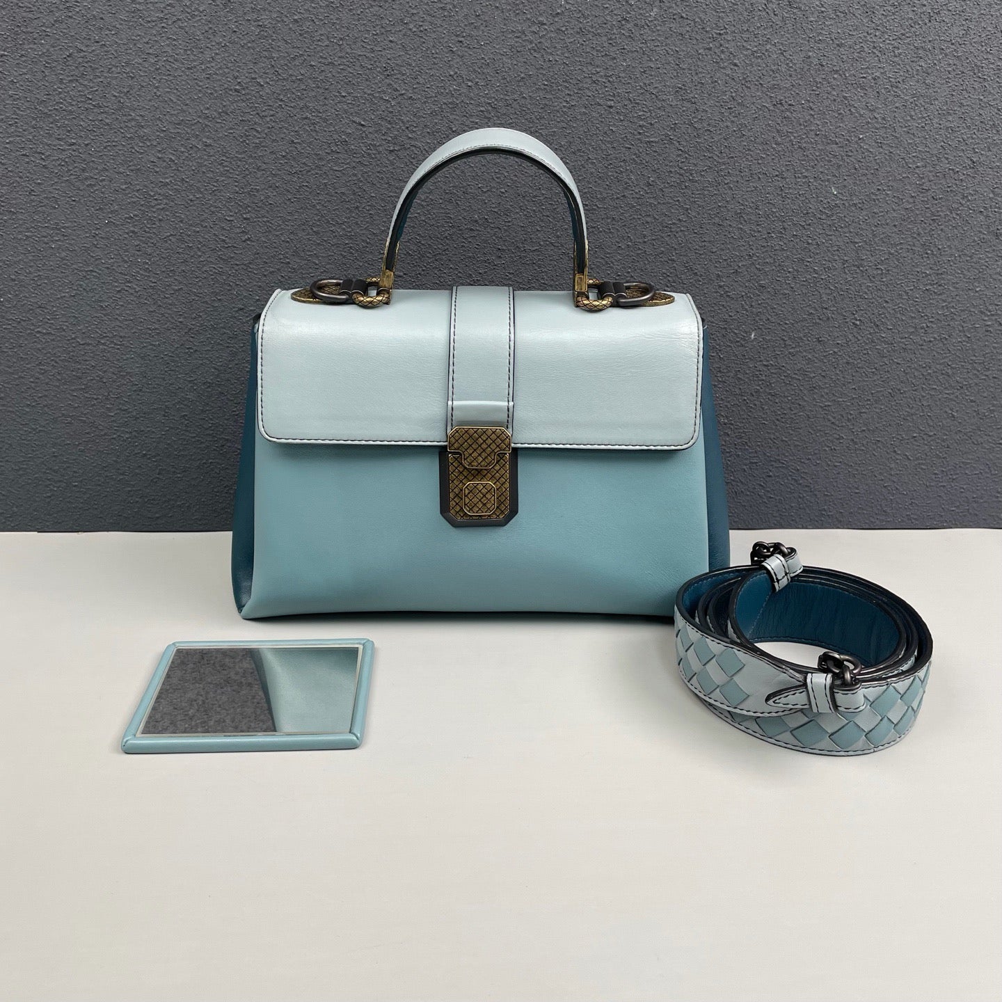 Bottega Veneta - Piazza - Smooth leather - Light Blue and Dark Teal Color-blocked - (small)