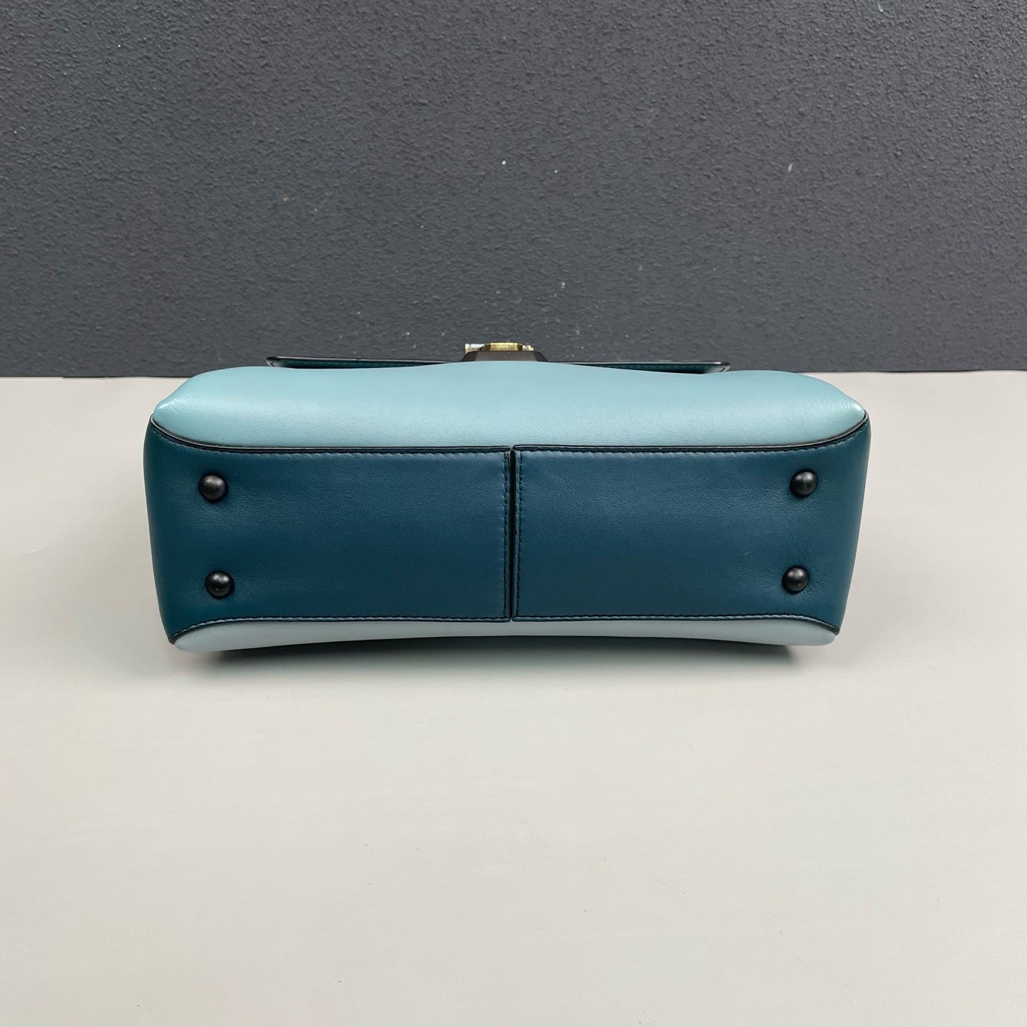 Bottega Veneta - Piazza - Smooth leather - Light Blue and Dark Teal Color-blocked - (small)