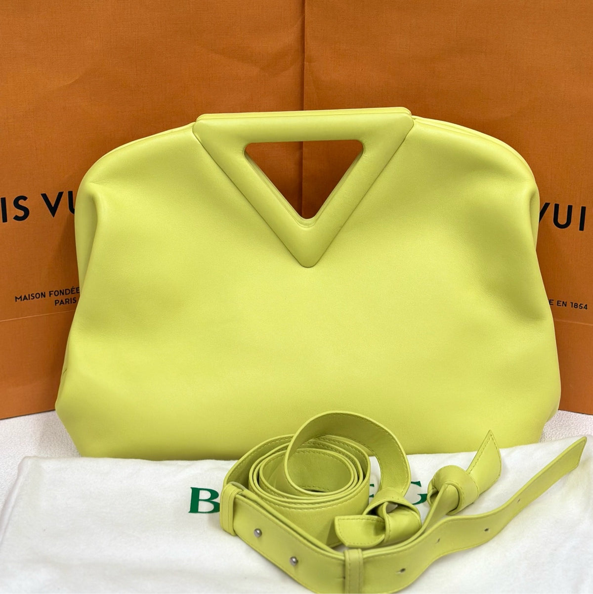 Bottega Veneta - Point Large - Leather - Green - (large)