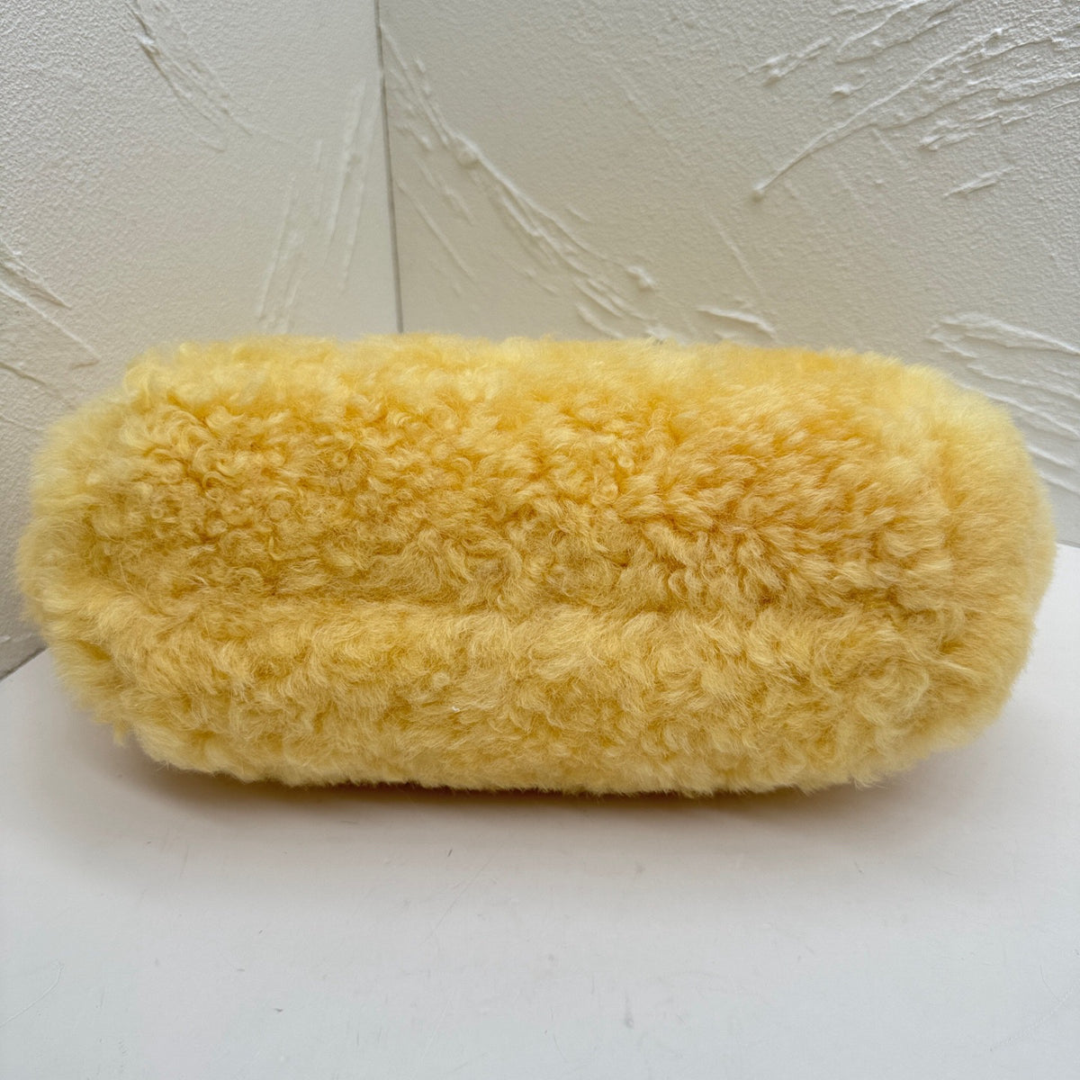 Bottega Veneta - Pouch - Fur - Shearling - Yellow - (medium)